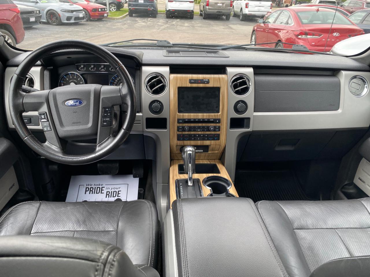 Ford F-150 4WD SuperCrew 145" Lariat 2011