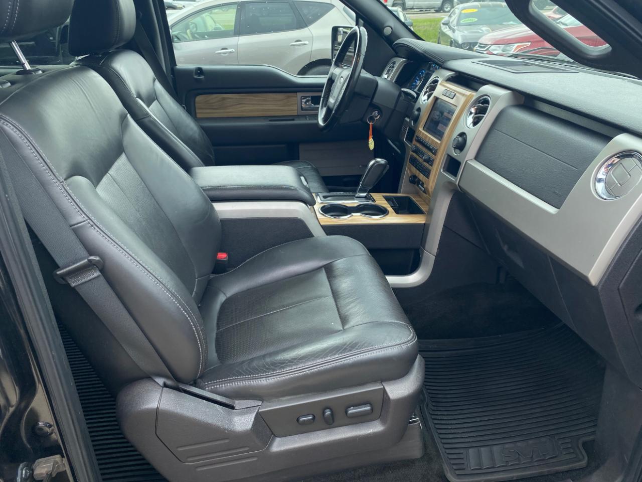 Ford F-150 4WD SuperCrew 145" Lariat 2011