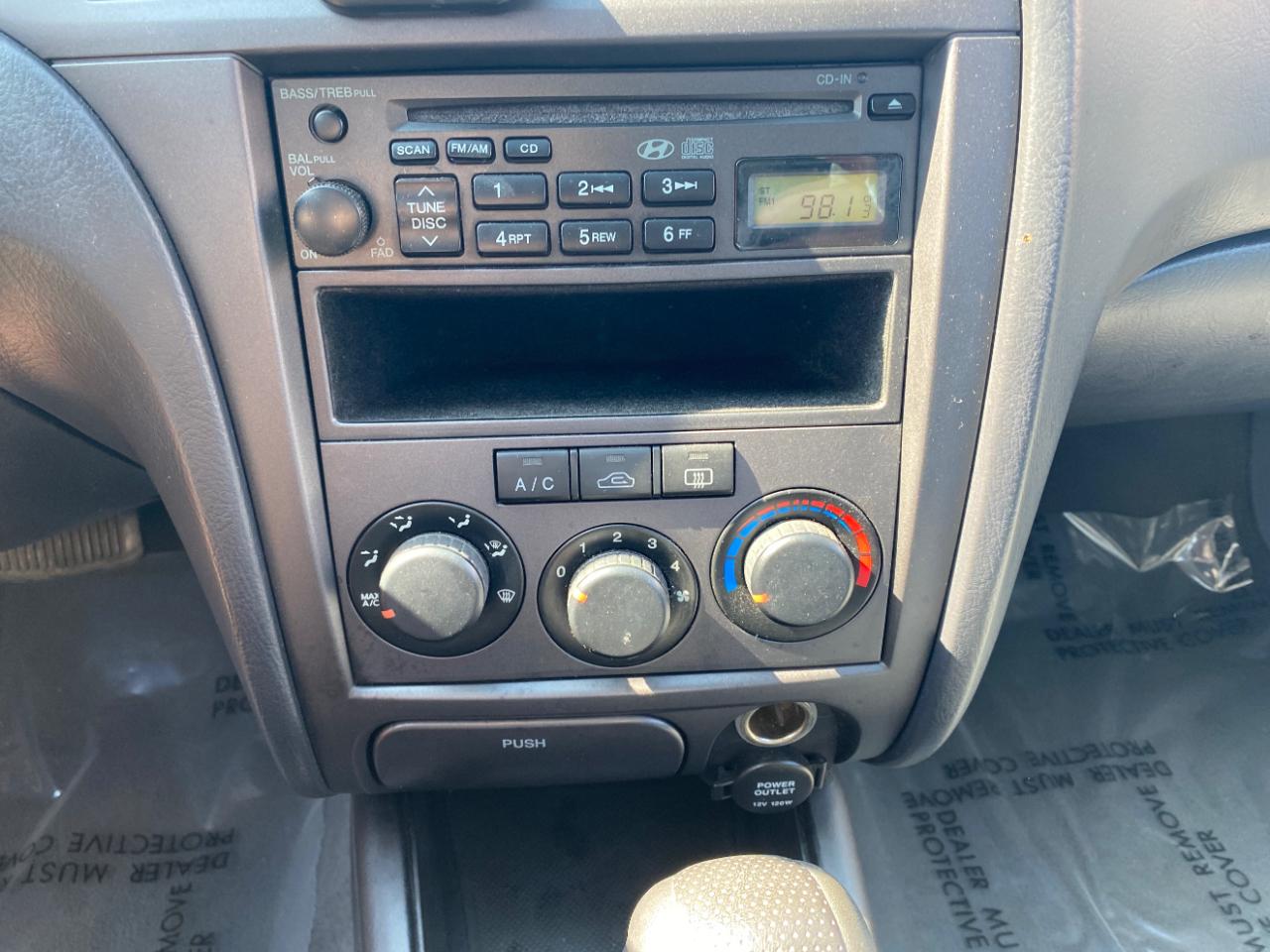 Hyundai Elantra 4dr Sdn GLS Auto 2006