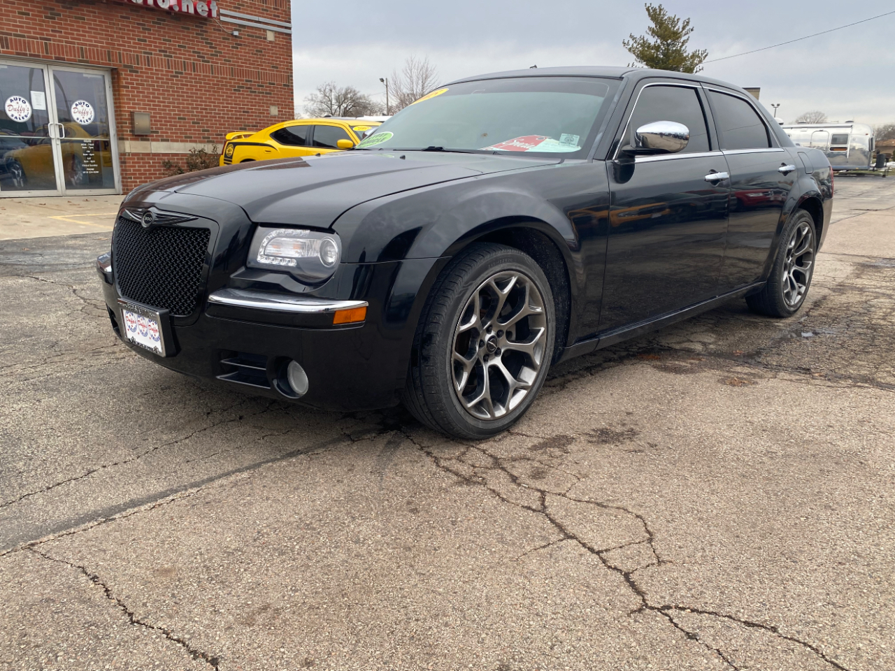 Chrysler 300 4dr Sdn 300C *Ltd Avail* 2005