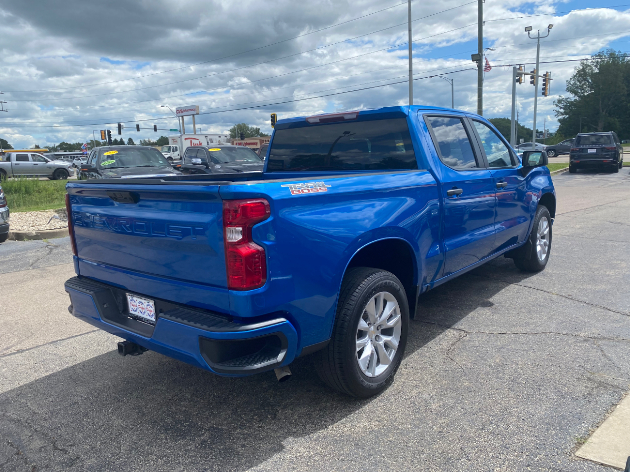 Chevrolet Silverado 1500 4WD Crew Cab 147" Custom 2023 Chevrolet Silverado 1500 4WD Crew Cab 147" Custom 2023