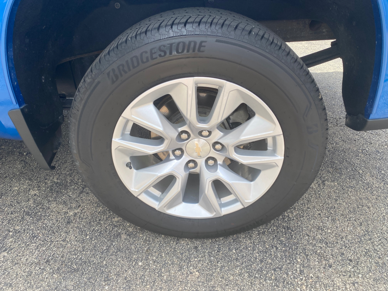 Chevrolet Silverado 1500 4WD Crew Cab 147" Custom 2023 Chevrolet Silverado 1500 4WD Crew Cab 147" Custom 2023