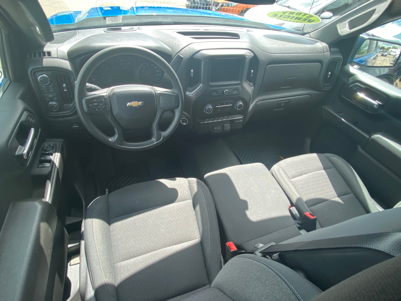 Chevrolet Silverado 1500 4WD Crew Cab 147" Custom 2023 Chevrolet Silverado 1500 4WD Crew Cab 147" Custom 2023