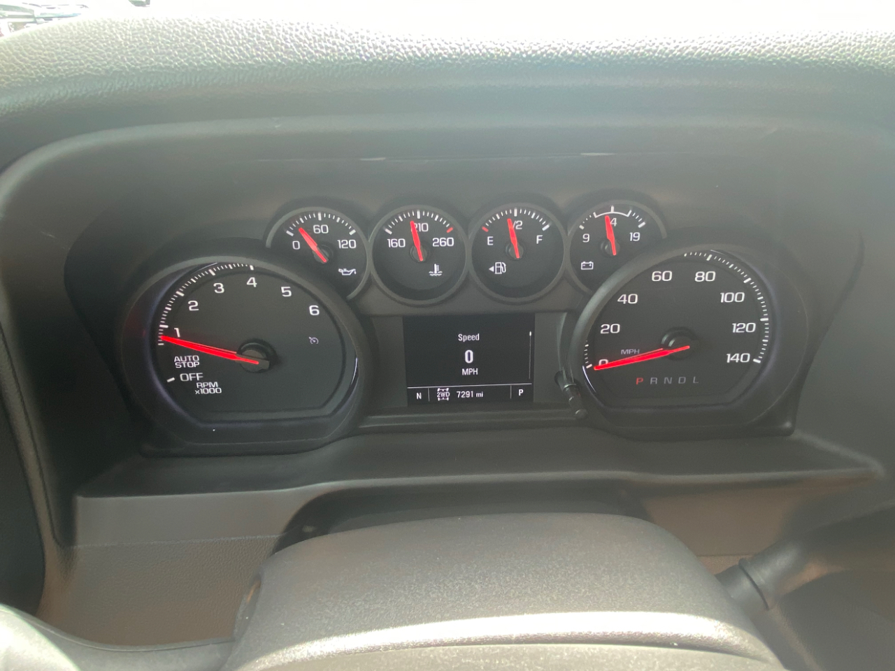 Chevrolet Silverado 1500 4WD Crew Cab 147" Custom 2023 Chevrolet Silverado 1500 4WD Crew Cab 147" Custom 2023