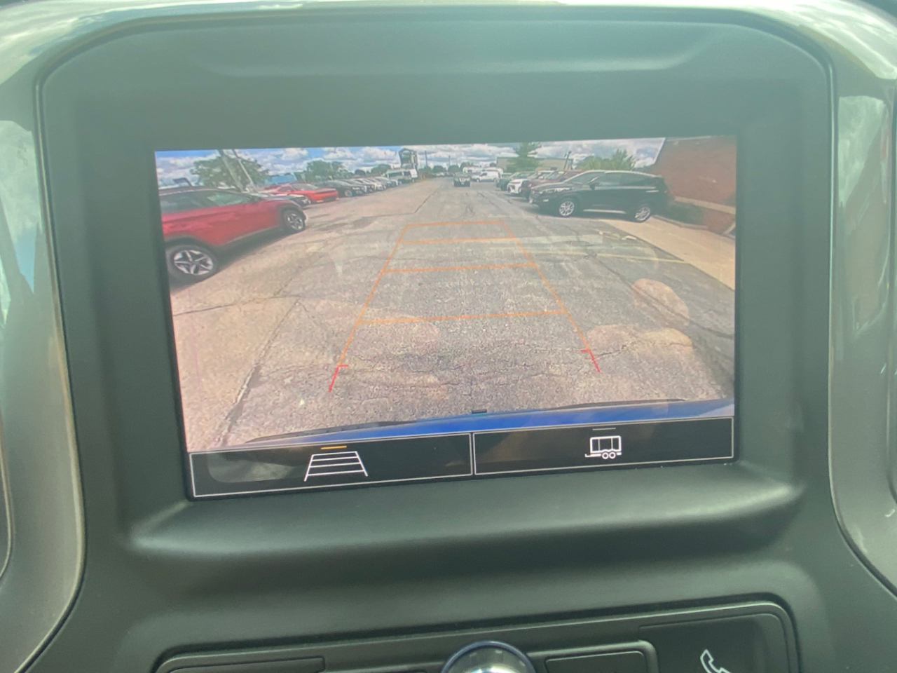 Chevrolet Silverado 1500 4WD Crew Cab 147" Custom 2023 Chevrolet Silverado 1500 4WD Crew Cab 147" Custom 2023