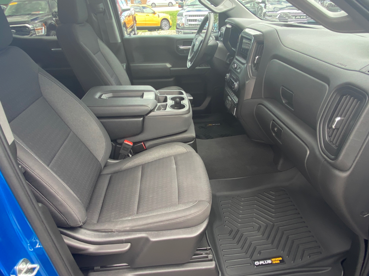 Chevrolet Silverado 1500 4WD Crew Cab 147" Custom 2023 Chevrolet Silverado 1500 4WD Crew Cab 147" Custom 2023