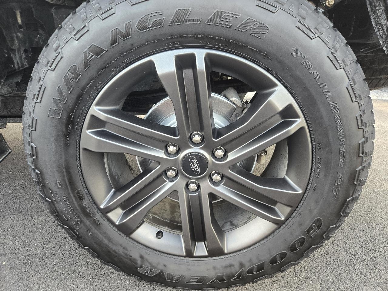 Ford F-150 XLT 4WD SuperCrew 5.5' Box 2022