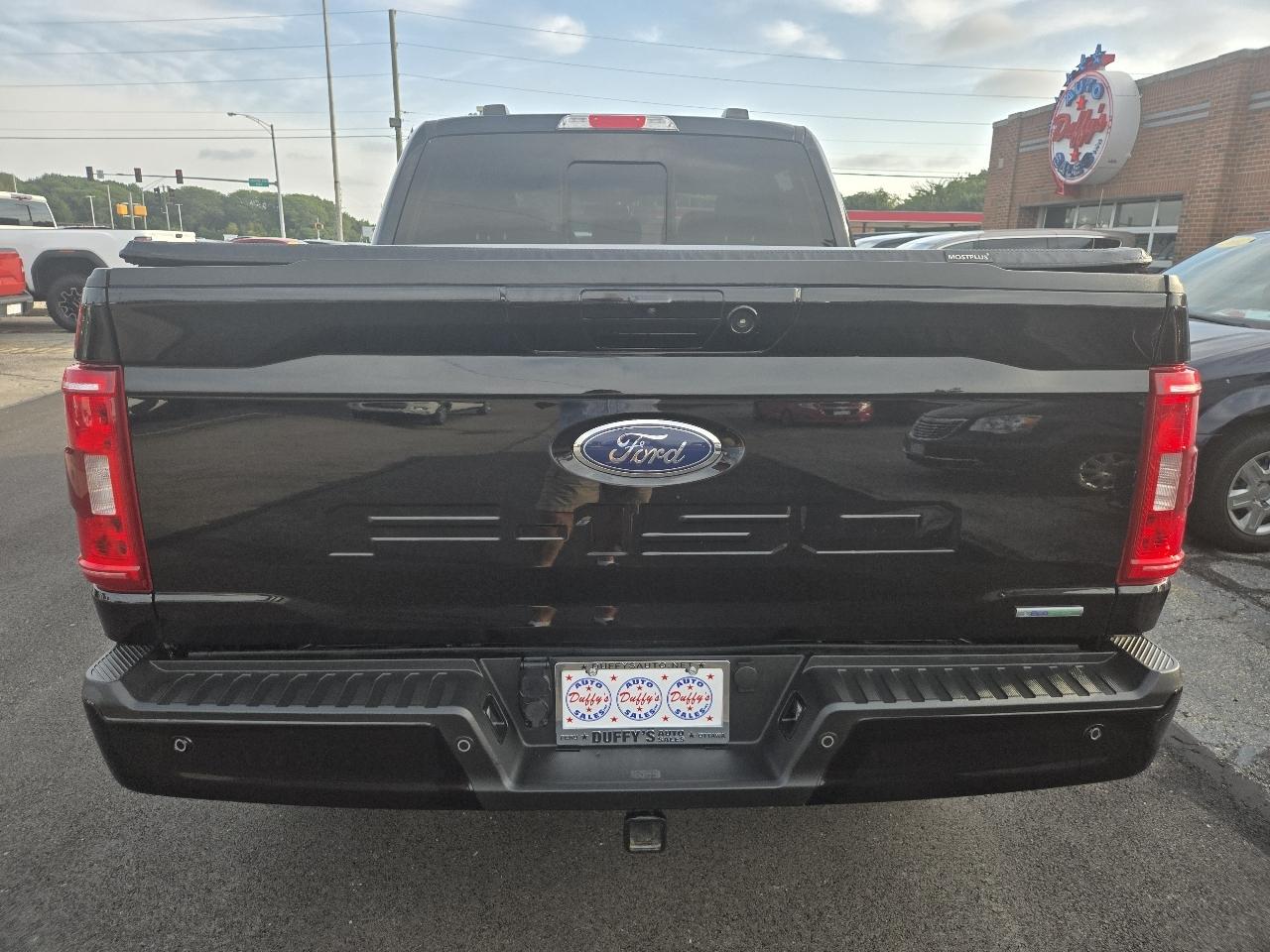 Ford F-150 XLT 4WD SuperCrew 5.5' Box 2022