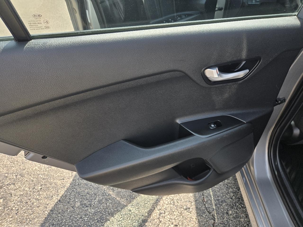 Kia Rio 5-door S IVT 2021