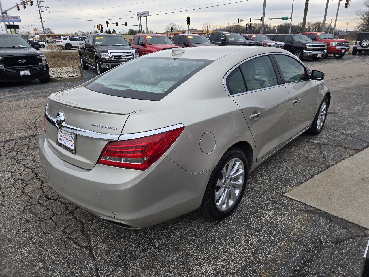 Buick LaCrosse 4dr Sdn Leather FWD 2015