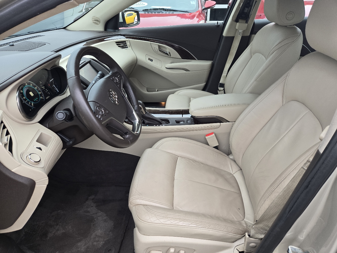 Buick LaCrosse 4dr Sdn Leather FWD 2015