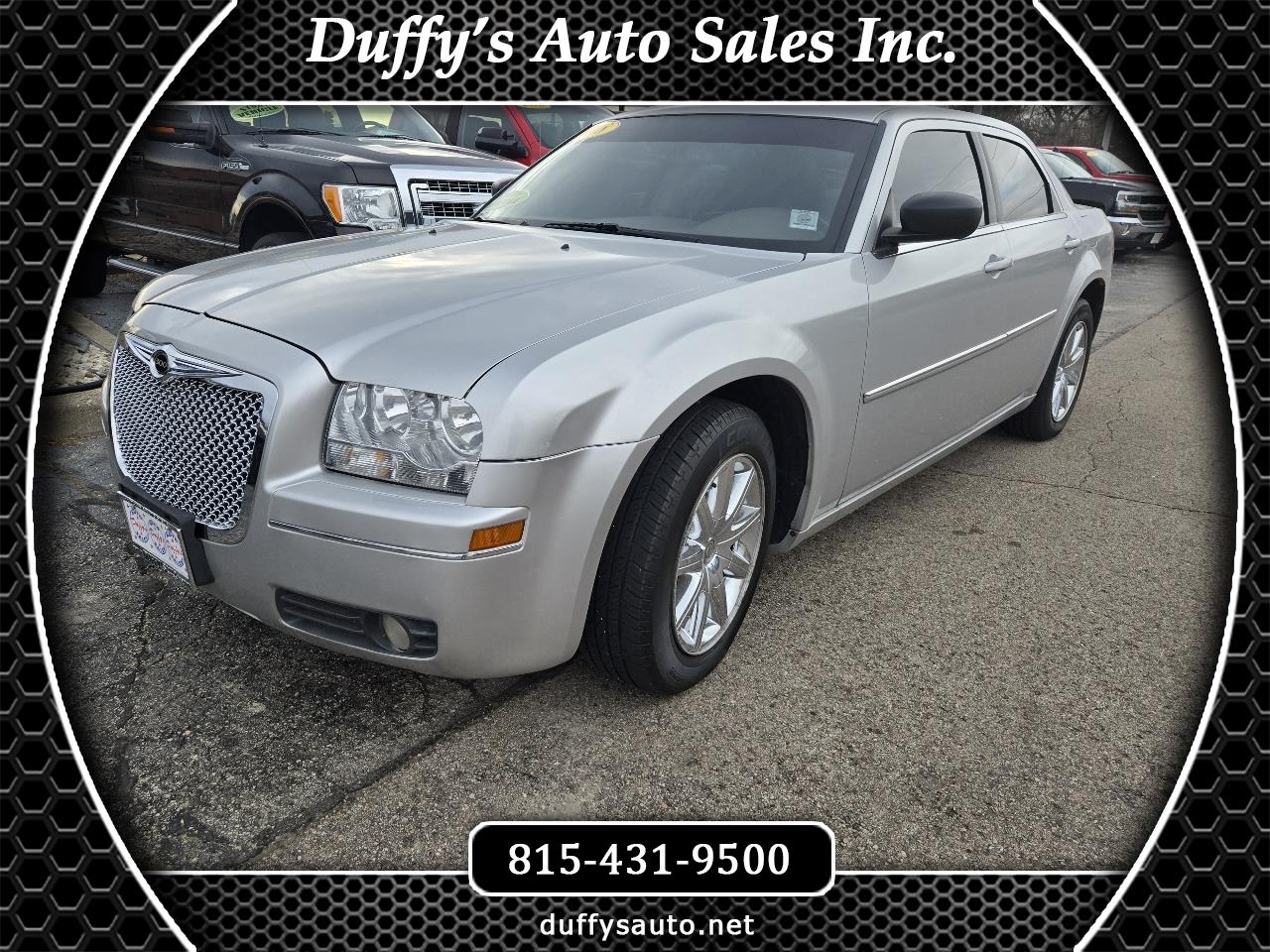 2008 Chrysler 300 Touring's photo