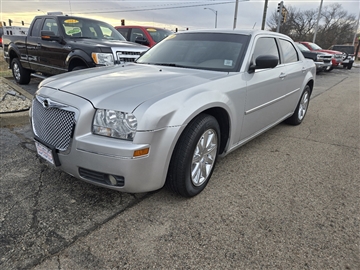2008 Chrysler 300 4dr Sdn 300 Touring RWD