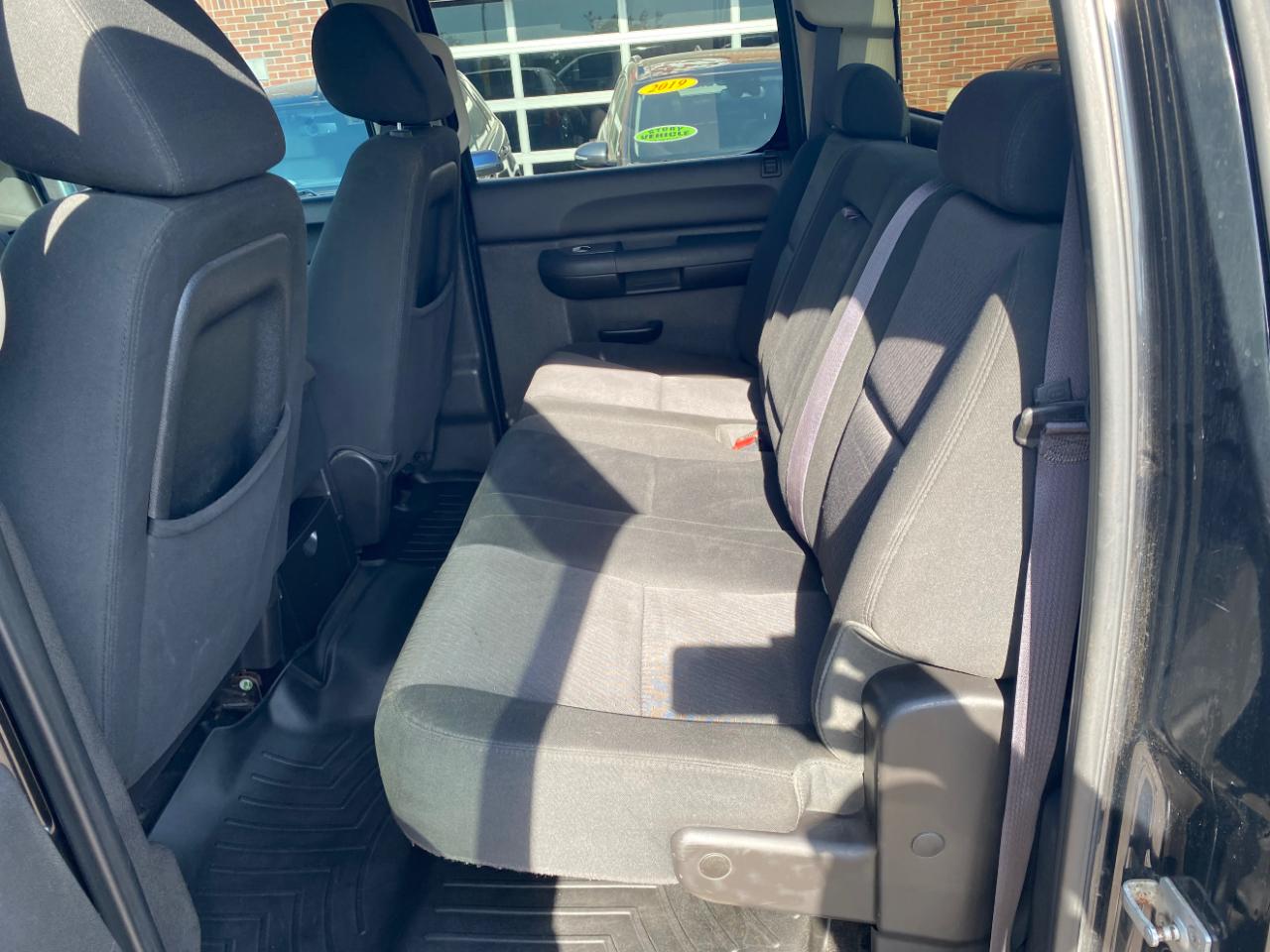 Chevrolet Silverado 1500 4WD Crew Cab 143.5" LT 2012