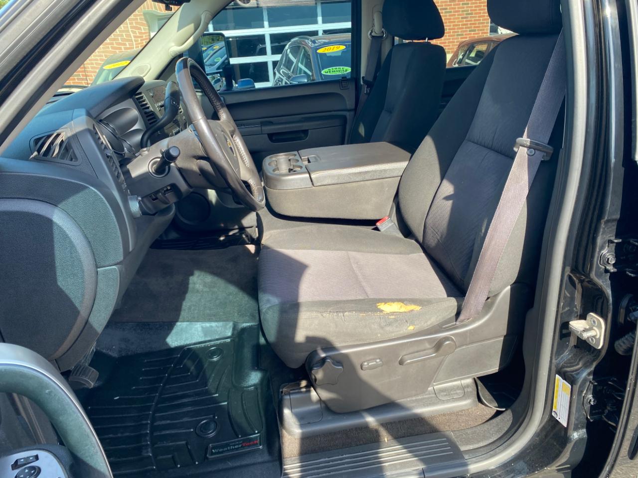Chevrolet Silverado 1500 4WD Crew Cab 143.5" LT 2012