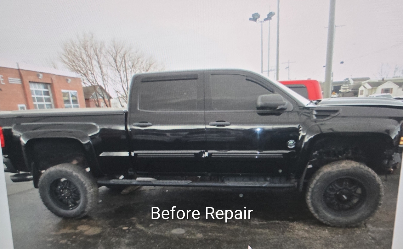 Chevrolet Silverado 2500HD 4WD Crew Cab 153.7" LTZ 2018