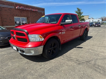 2016 RAM 1500 4WD Crew Cab 149" Outdoorsman