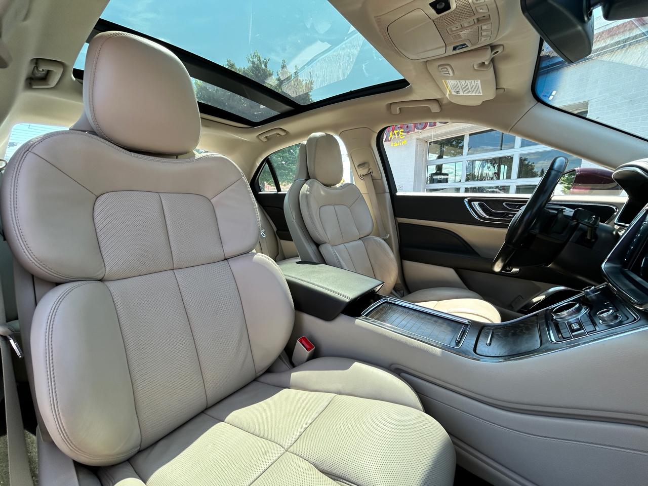 Lincoln Continental Reserve AWD 2017