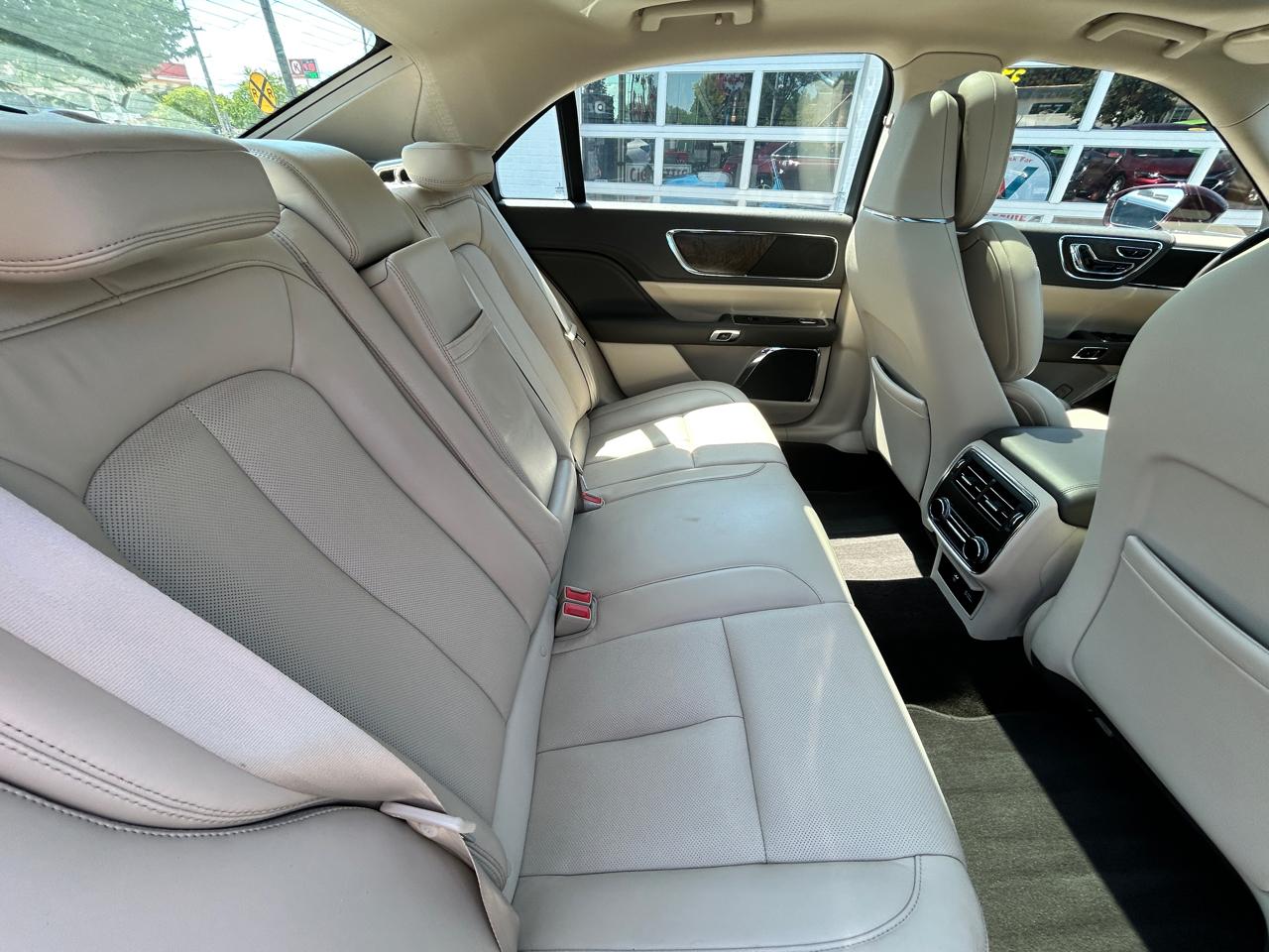 Lincoln Continental Reserve AWD 2017
