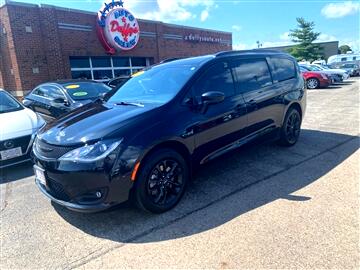 2020 Chrysler Pacifica Launch Edition AWD