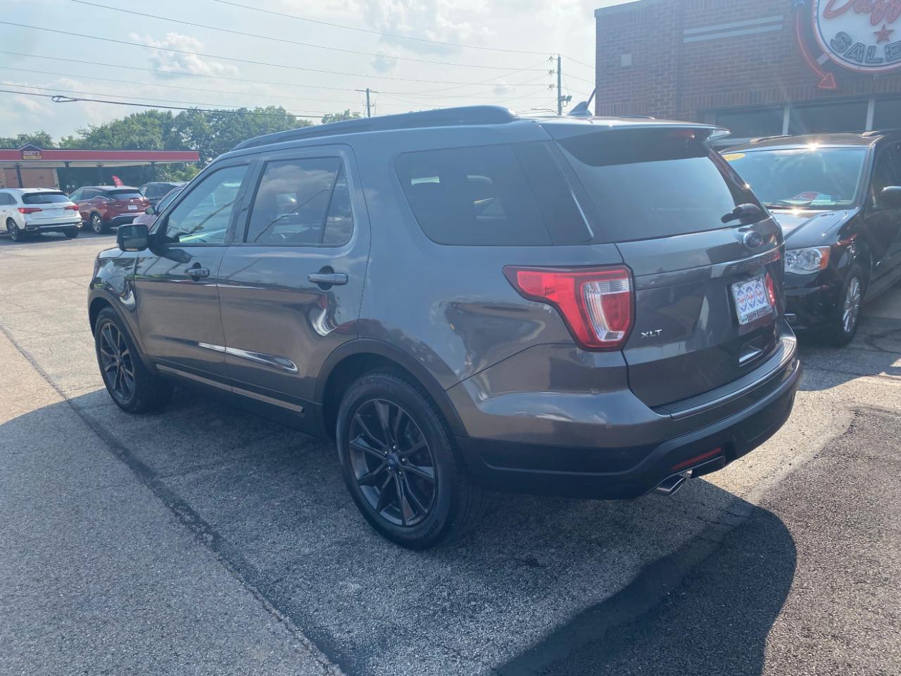 Ford Explorer XLT FWD 2018
