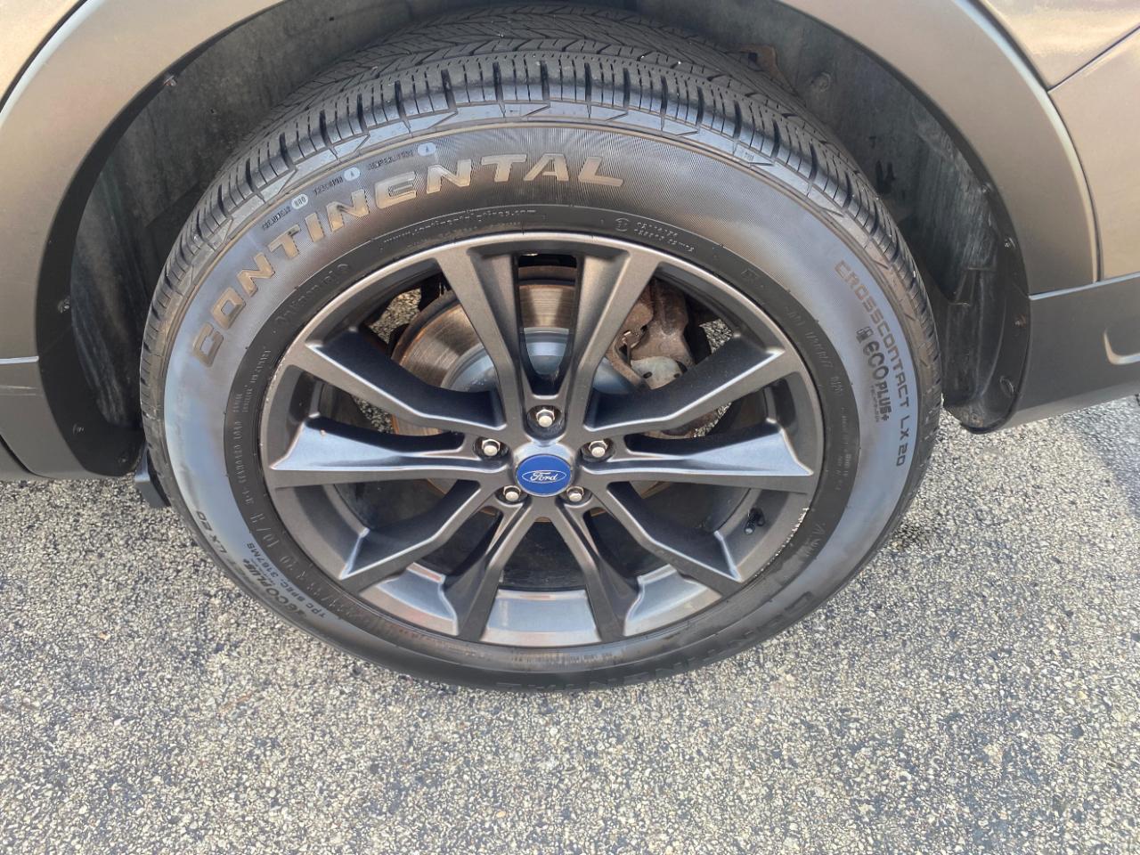 Ford Explorer XLT FWD 2018
