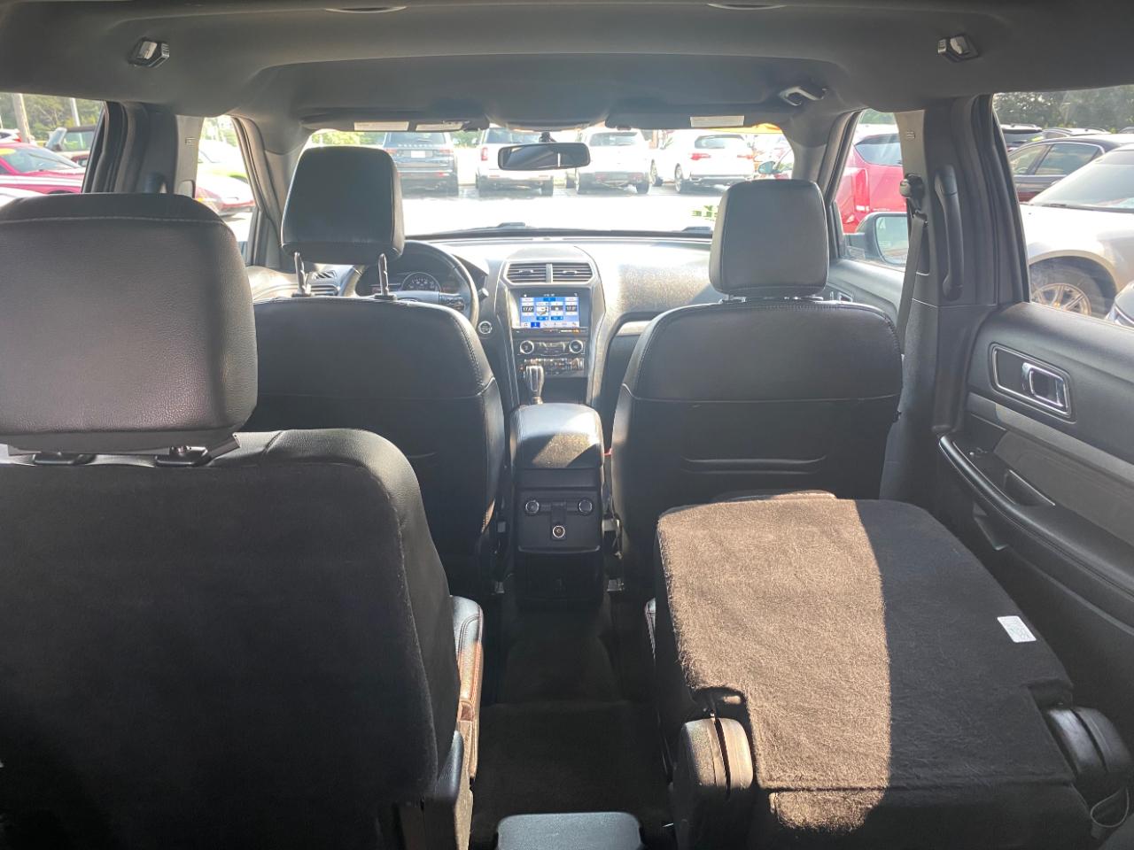Ford Explorer XLT FWD 2018