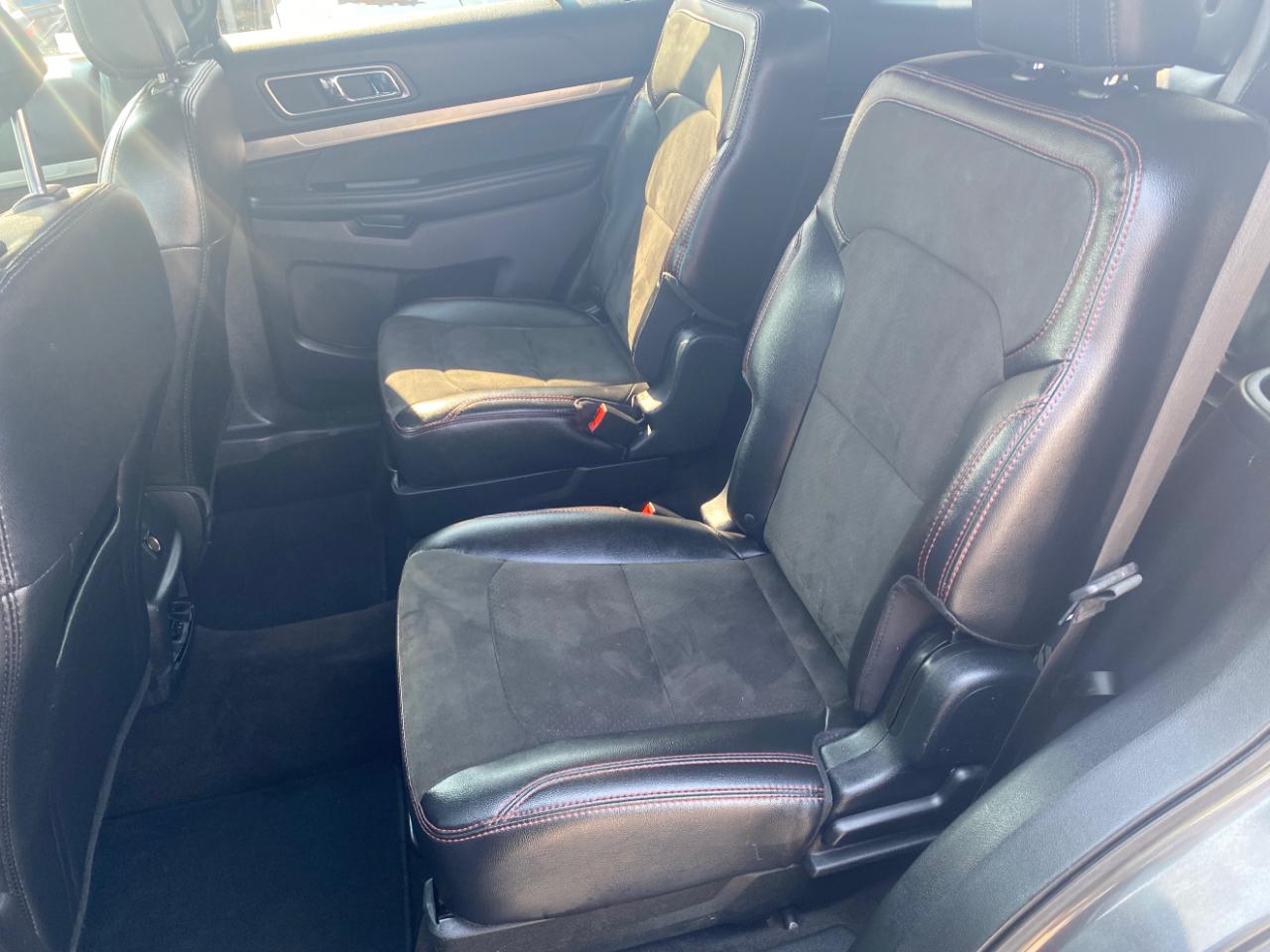 Ford Explorer XLT FWD 2018