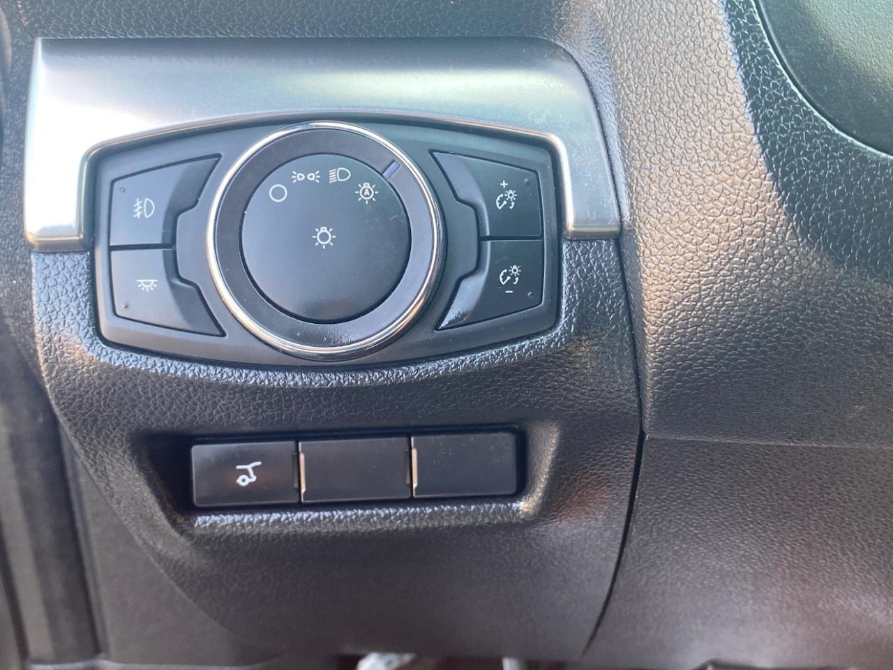 Ford Explorer XLT FWD 2018