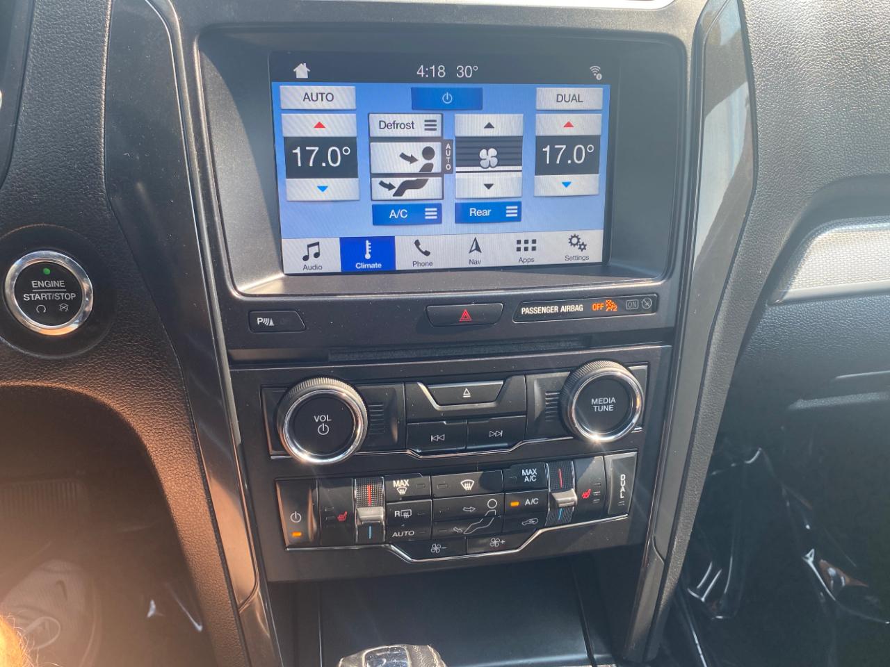 Ford Explorer XLT FWD 2018