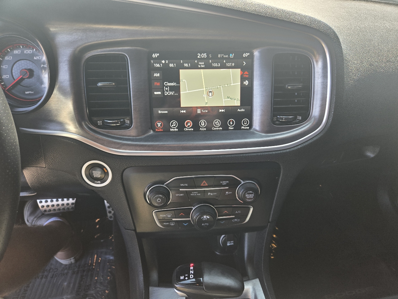 Dodge Charger Daytona 392 RWD 2017 Dodge Charger Daytona 392 RWD 2017