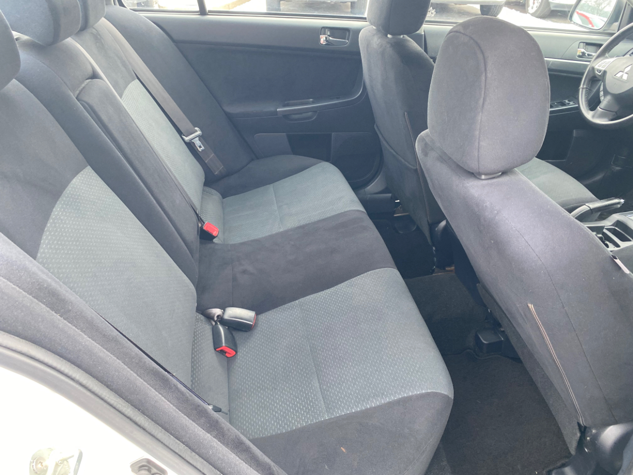 Mitsubishi Lancer GTS 2011