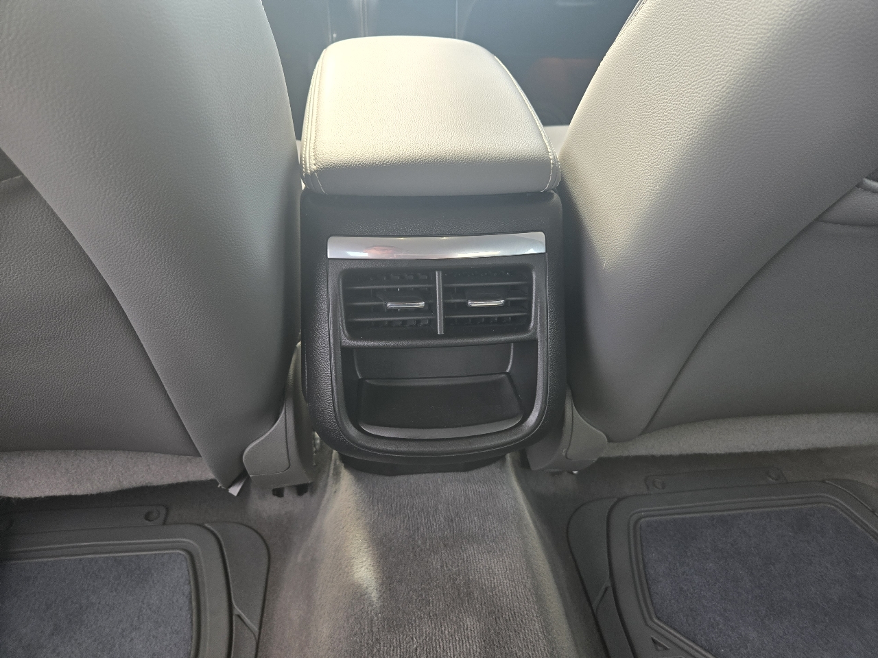 Chevrolet Impala 4dr Sdn LTZ w/2LZ 2016 Chevrolet Impala 4dr Sdn LTZ w/2LZ 2016