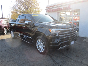 2025 Chevrolet Silverado 1500 4WD Crew Cab 147" High Country