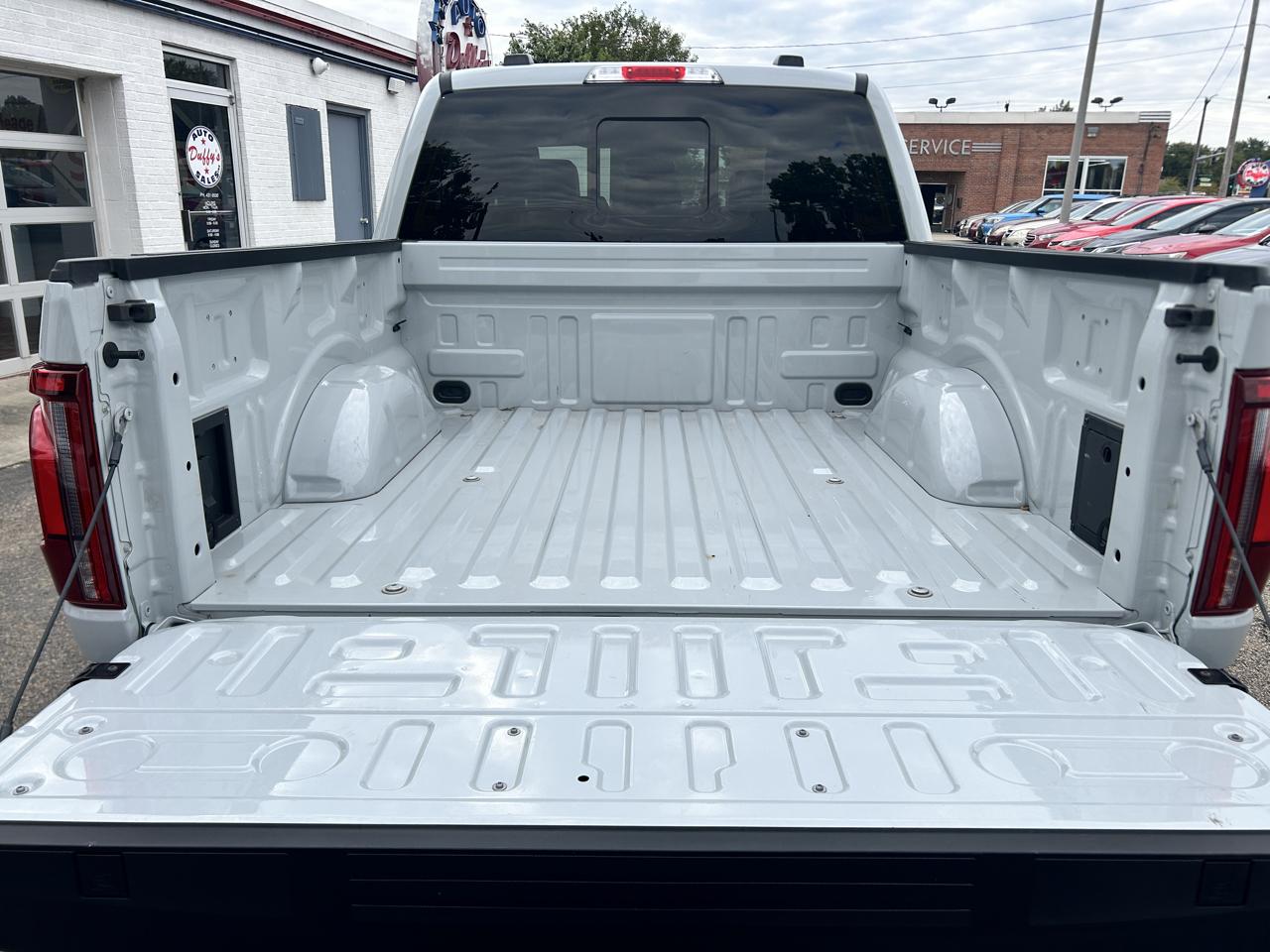 Ford F-150 Lariat 4WD SuperCrew 5.5' Box 2024