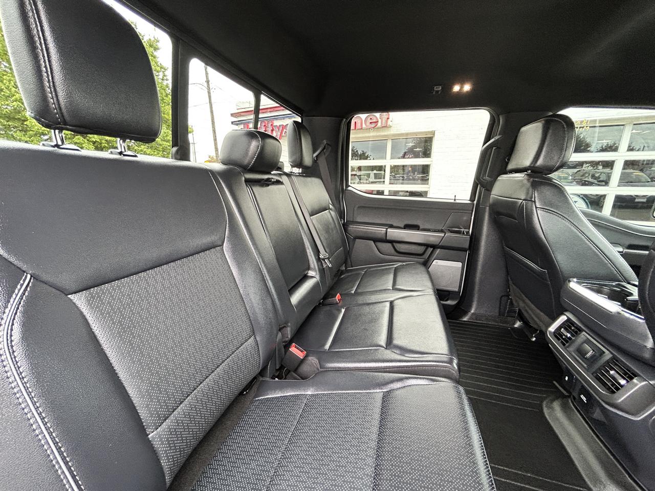 Ford F-150 Lariat 4WD SuperCrew 5.5' Box 2024