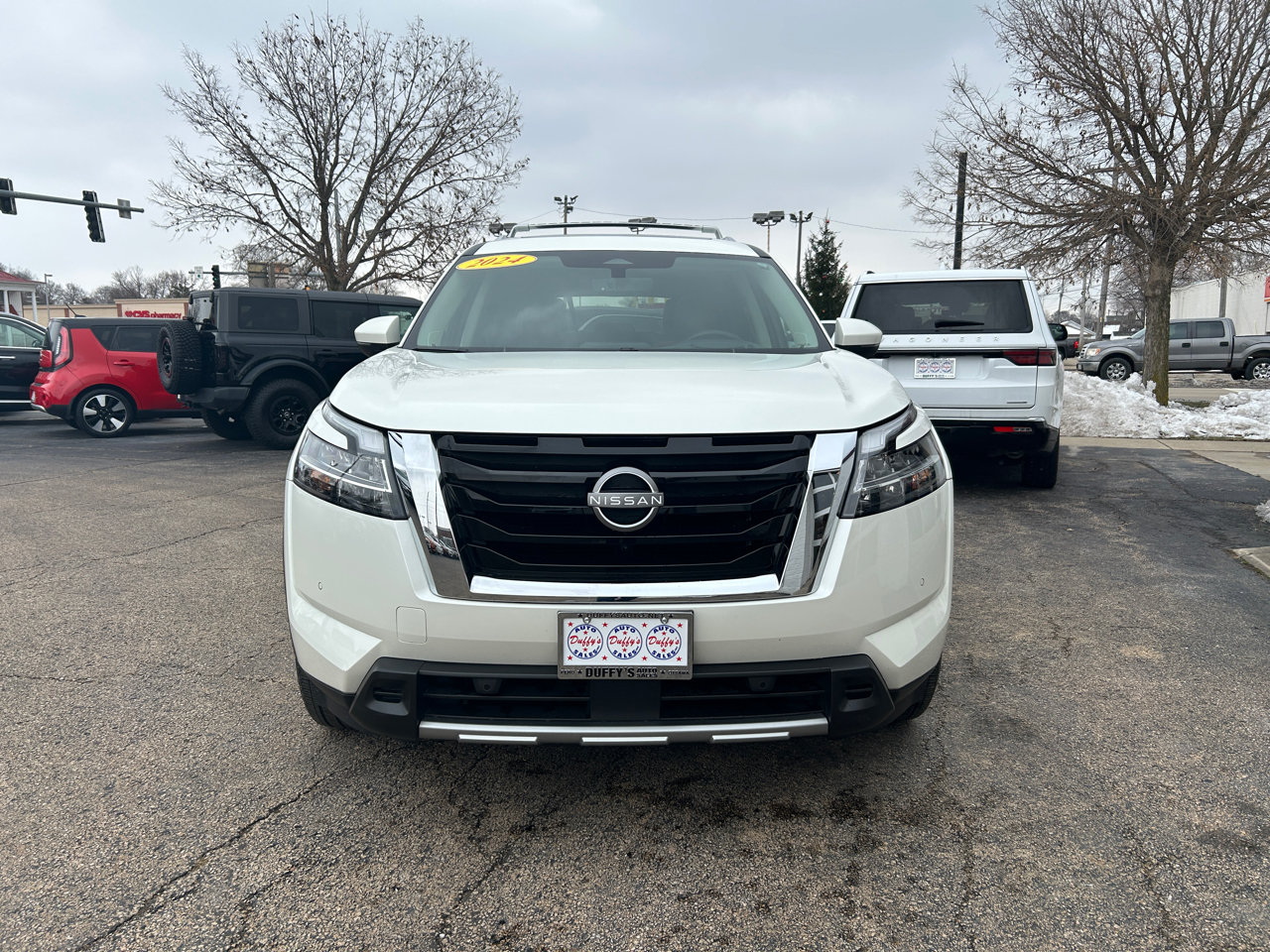 Nissan Pathfinder Platinum 4WD 2024