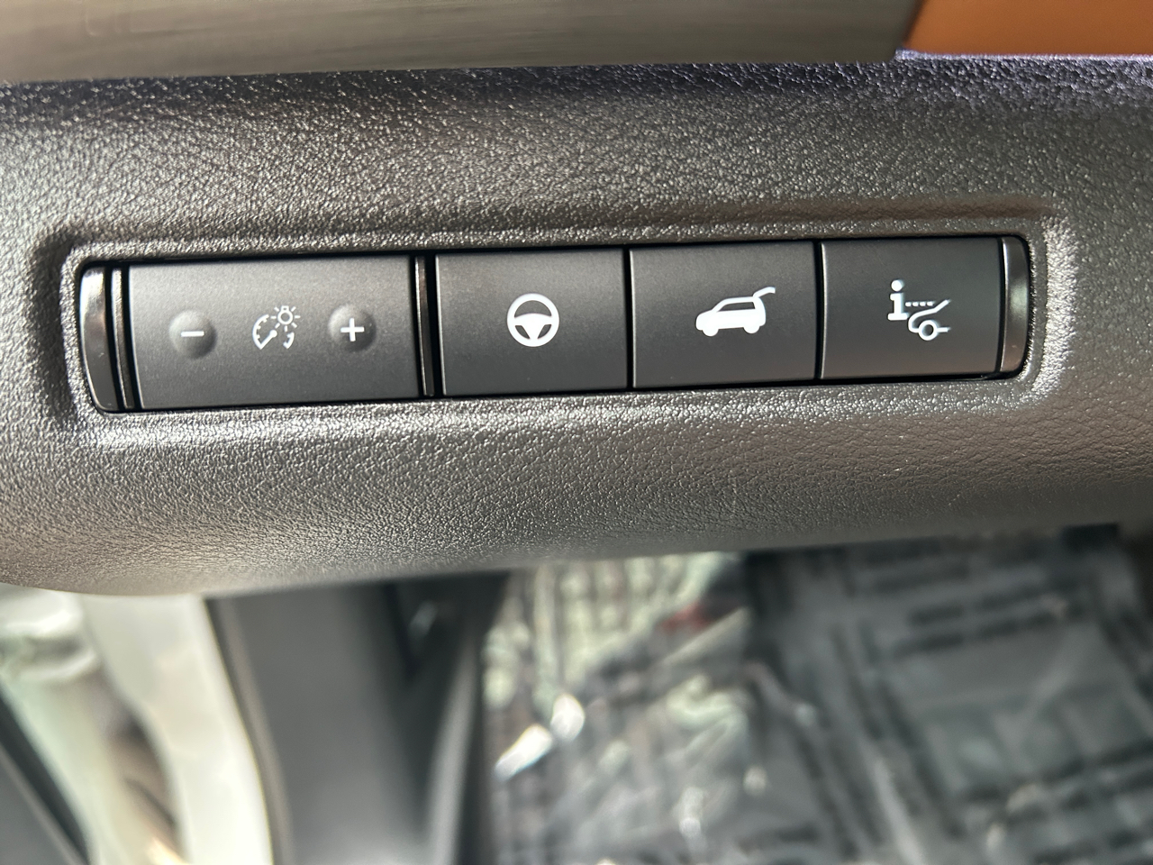 Nissan Pathfinder Platinum 4WD 2024