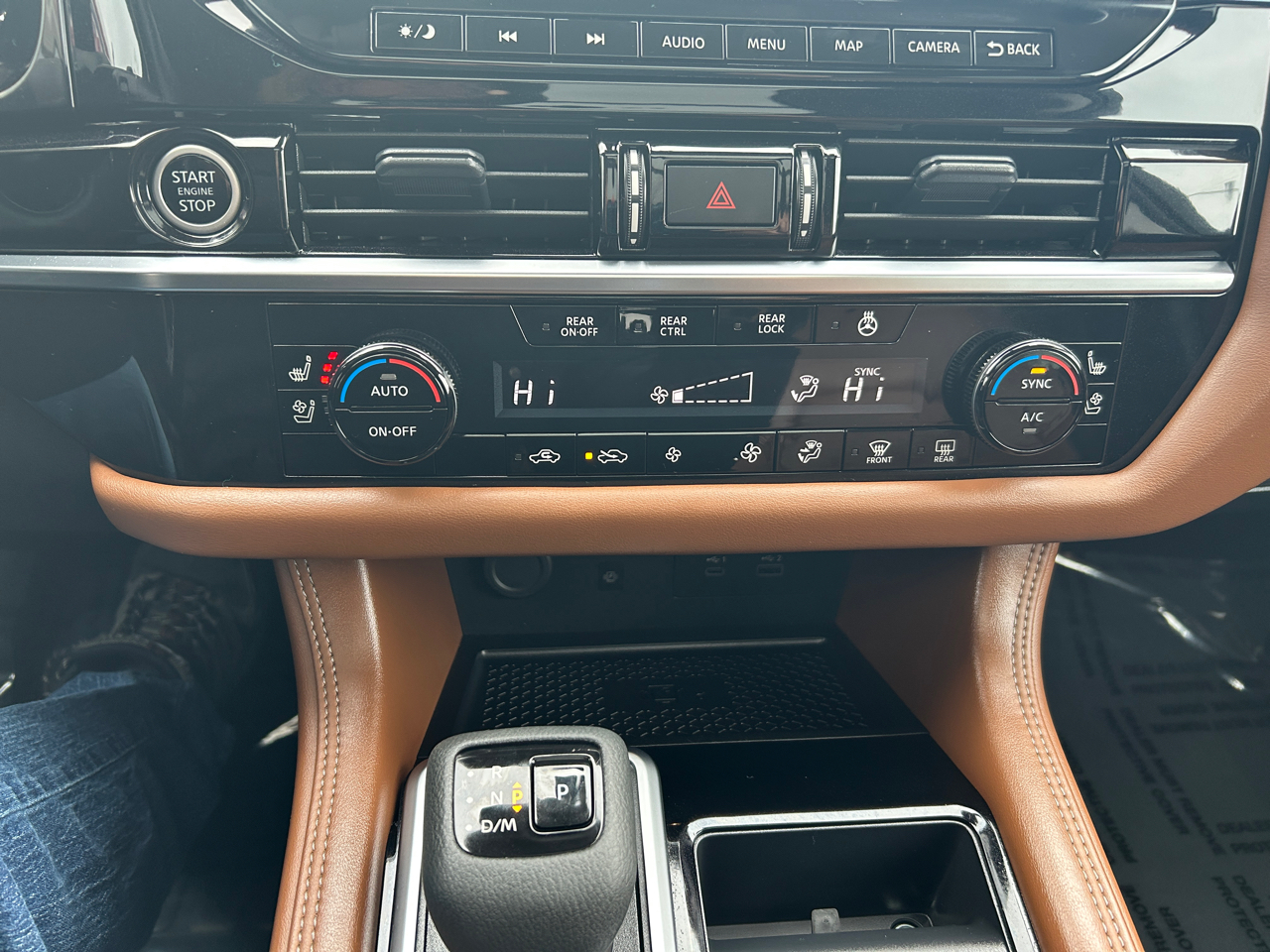 Nissan Pathfinder Platinum 4WD 2024