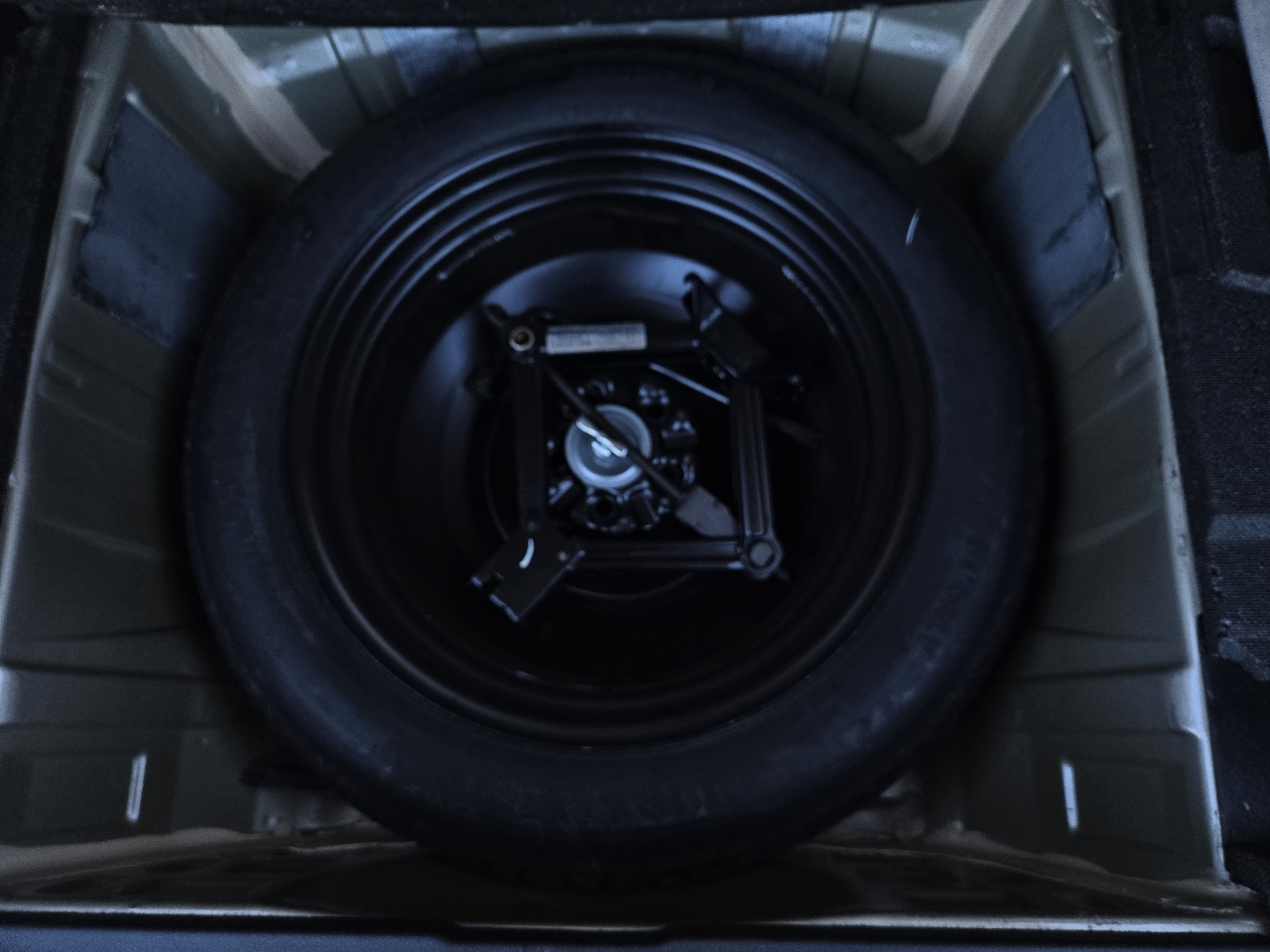 Subaru Outback (Natl) 4dr H4 Auto LL Bean w/Nav/VDC 2008