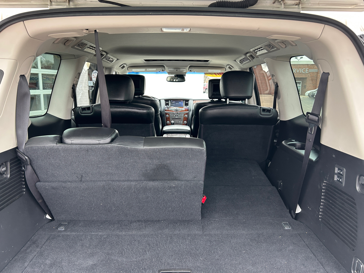 Infiniti QX80 AWD 2017