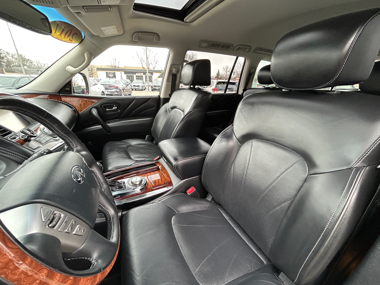 Infiniti QX80 AWD 2017