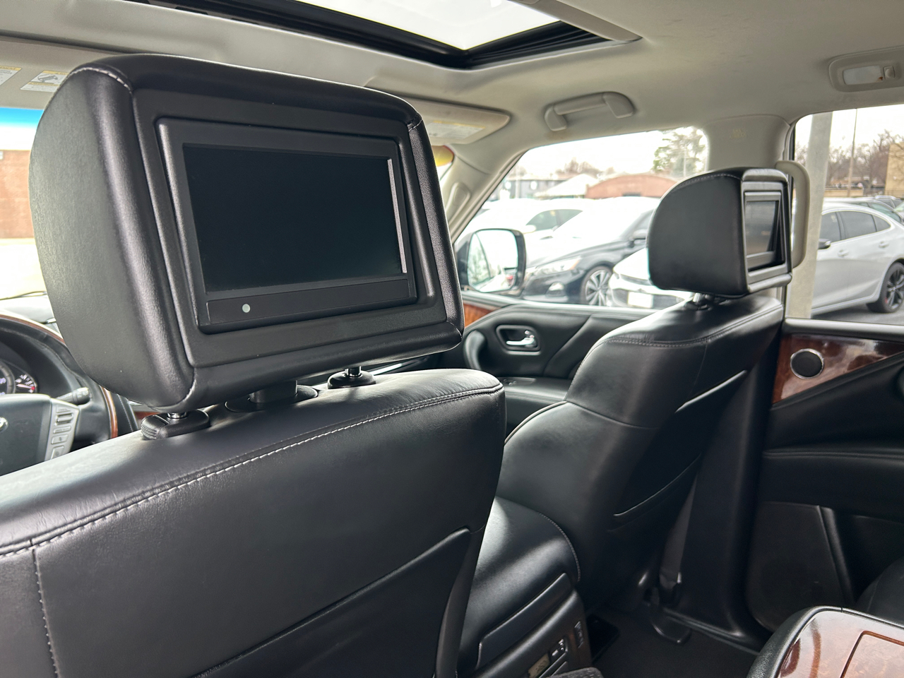 Infiniti QX80 AWD 2017