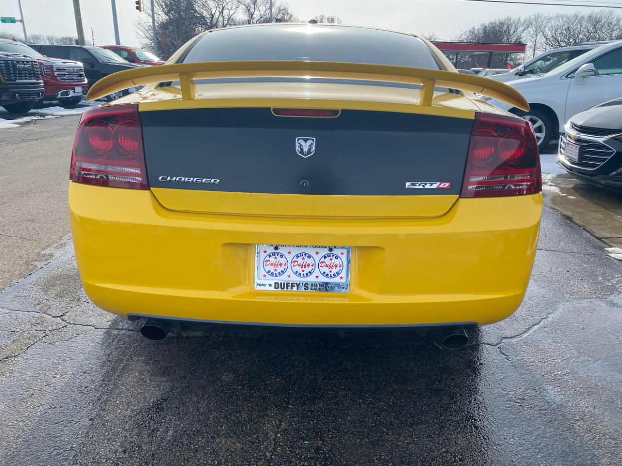 Dodge Charger 4dr Sdn 5-Spd Auto SRT8 RWD 2007