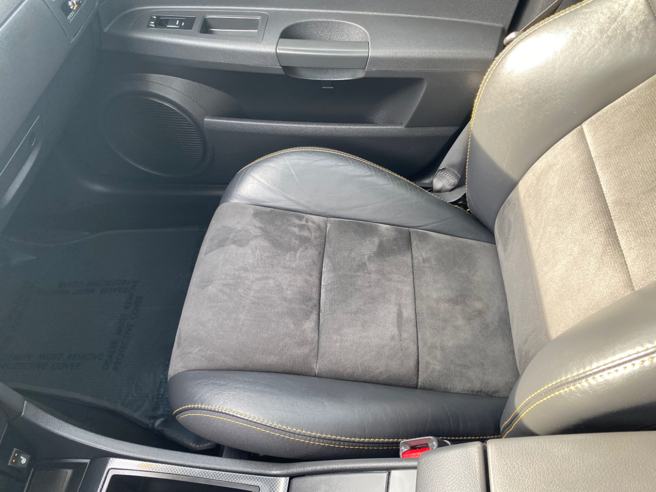 Dodge Charger 4dr Sdn 5-Spd Auto SRT8 RWD 2007