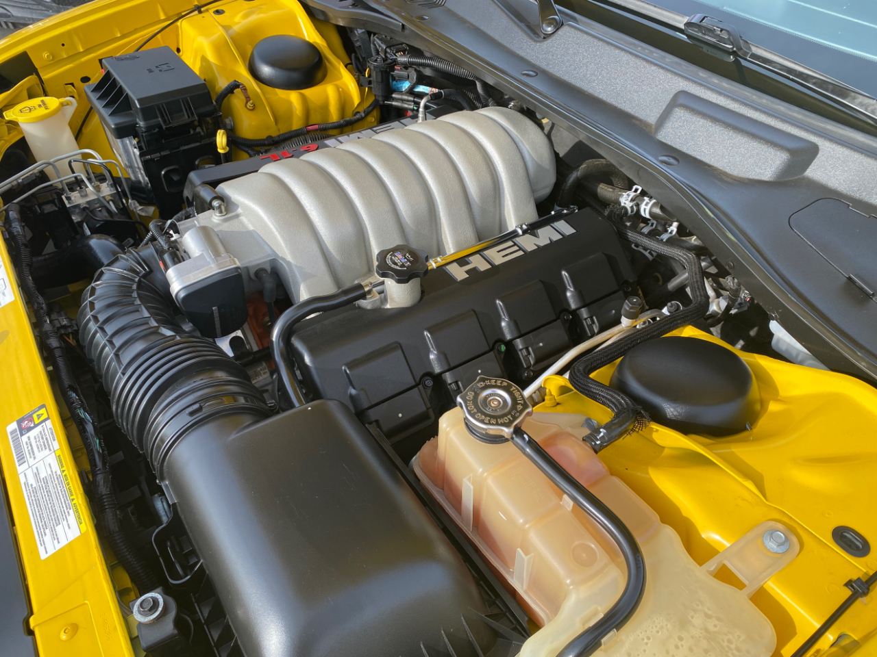 Dodge Charger 4dr Sdn 5-Spd Auto SRT8 RWD 2007