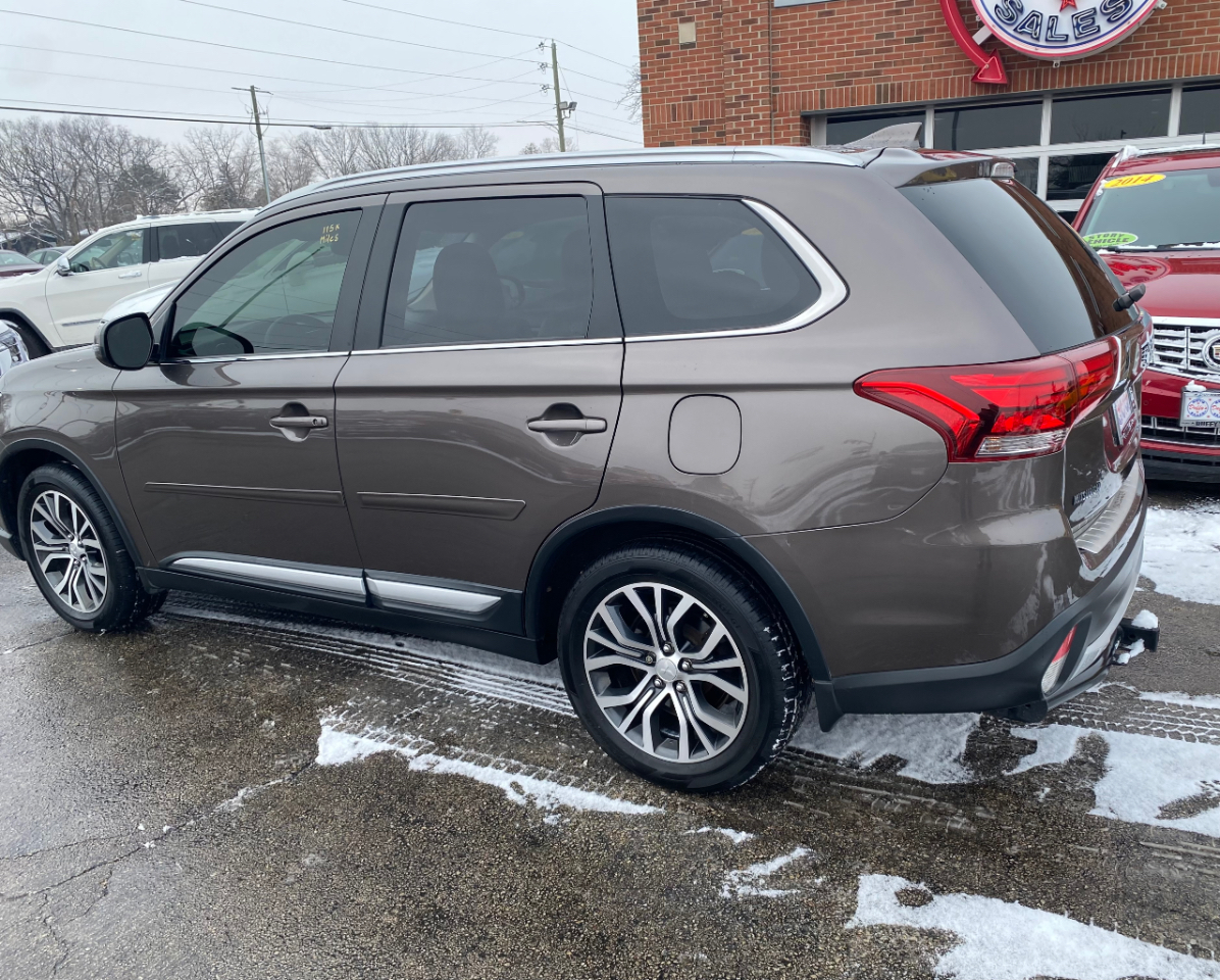 Mitsubishi Outlander SEL S-AWC 2017