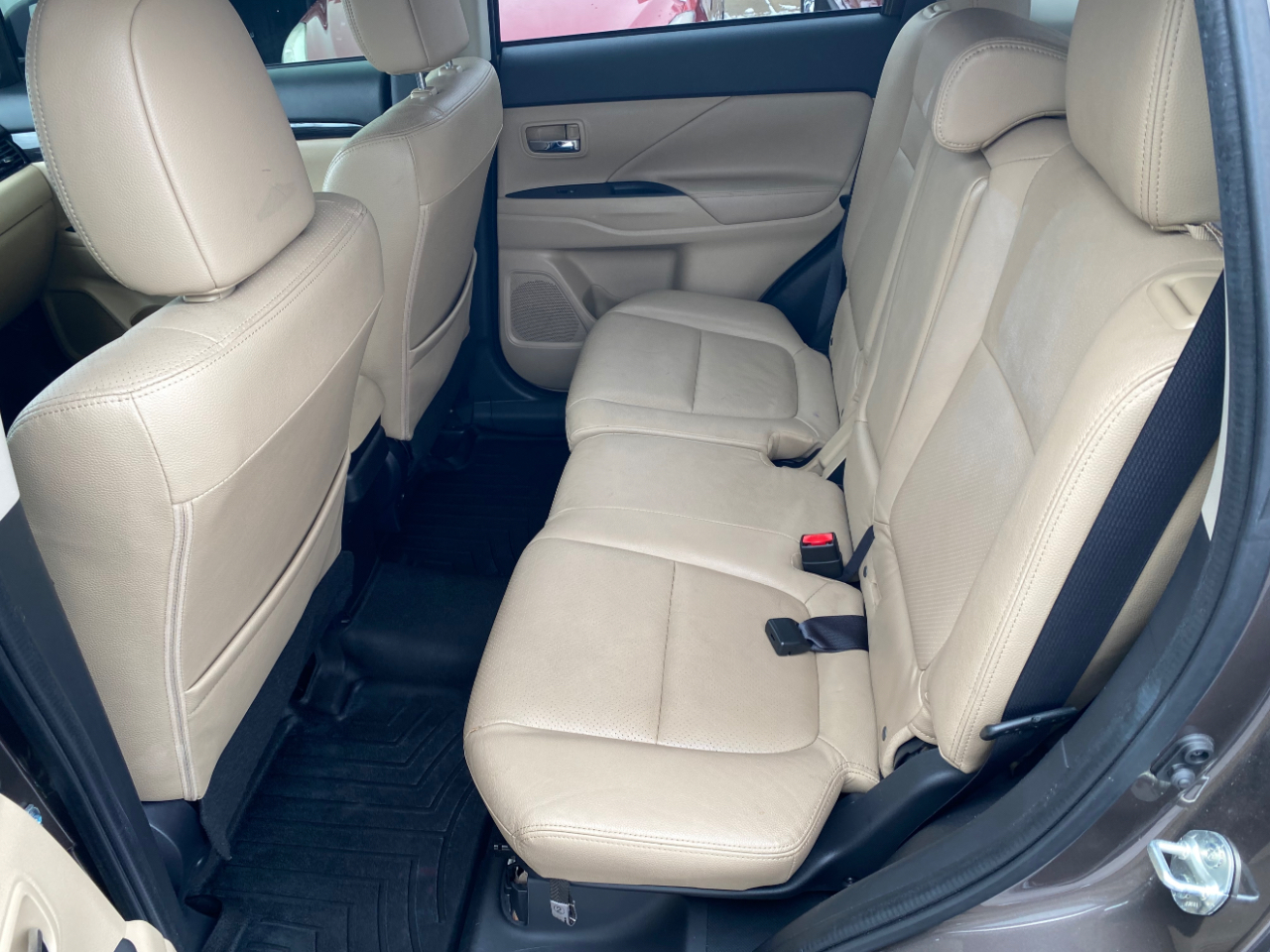 Mitsubishi Outlander SEL S-AWC 2017