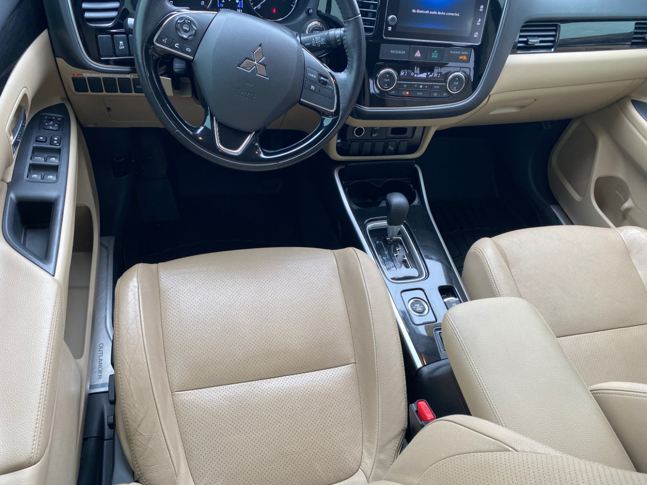 Mitsubishi Outlander SEL S-AWC 2017