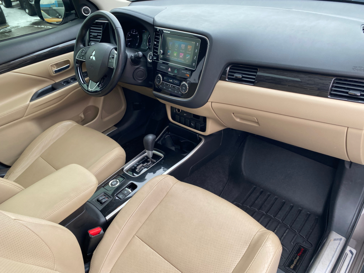 Mitsubishi Outlander SEL S-AWC 2017